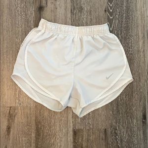 women’s nike running shorts